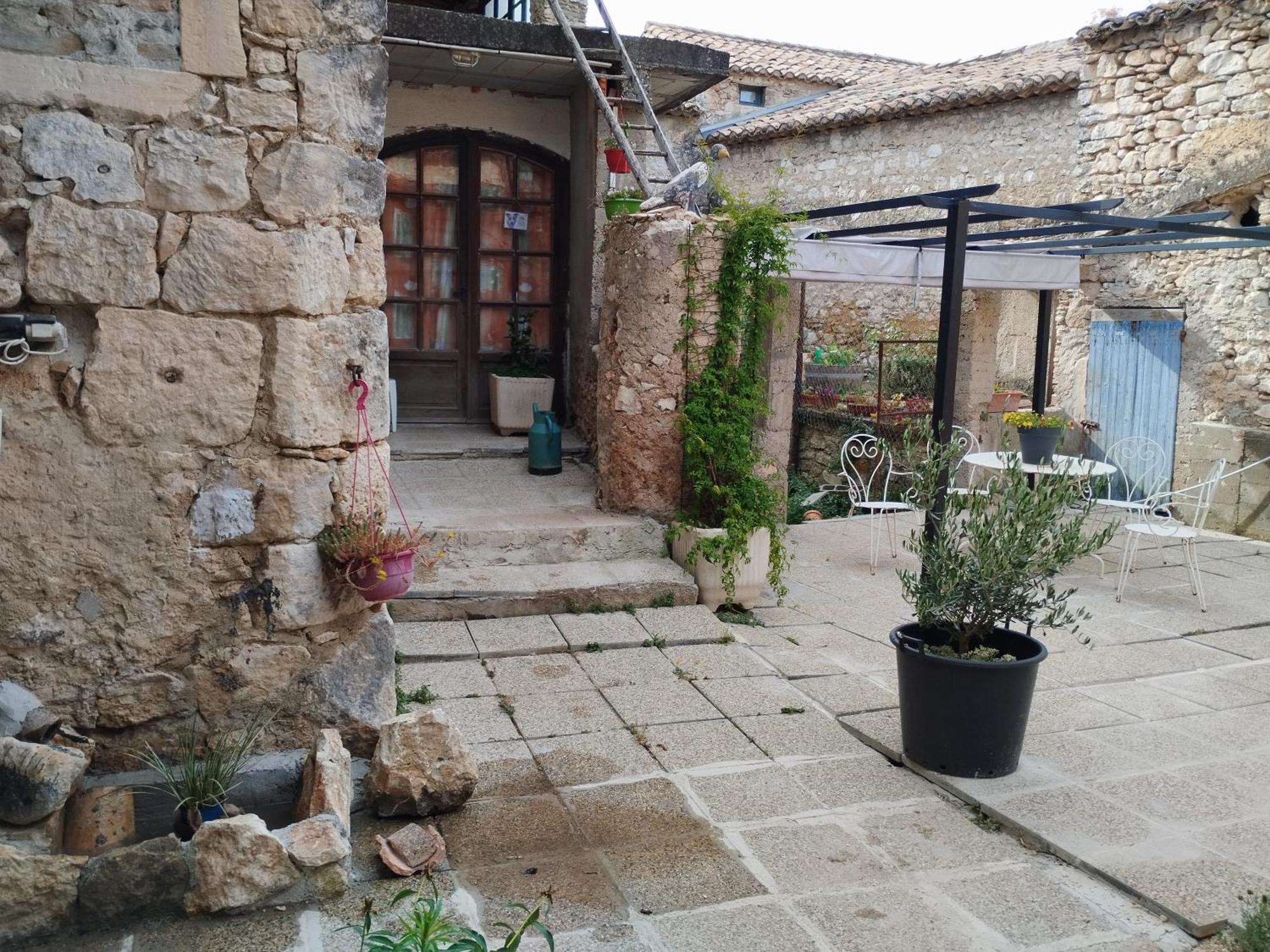 L Atelier De Raymond Aparthotel Verfeuil Cameră foto